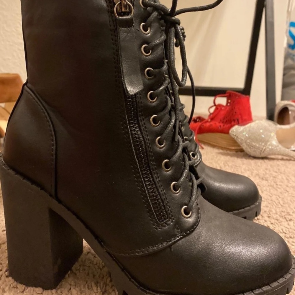 Boots - Picture 2 of 2